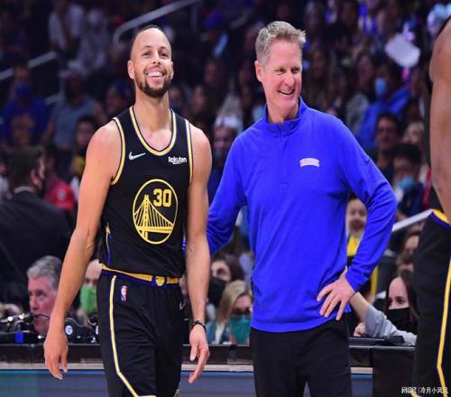 胡梅尔斯梅,开二度罗伊,斯替补助威,爱游戏app,爱游戏官网,爱游戏体育官网,爱游戏体育app