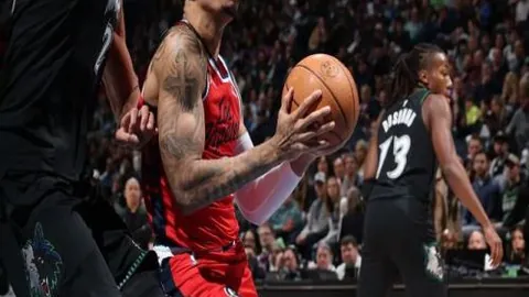 国足荣耀：塞鸟三语自豪宣布入选，全力以赴助力梦想成真